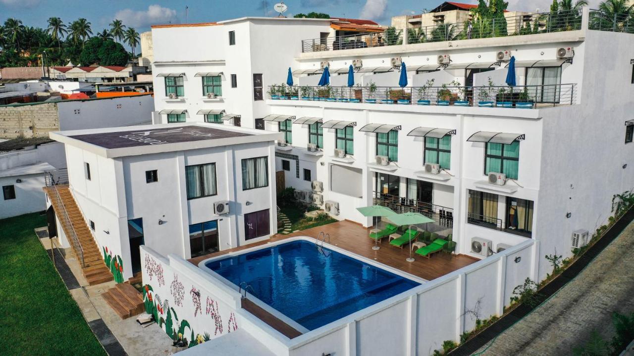 Robert'S Hotel Abidjan Exterior foto