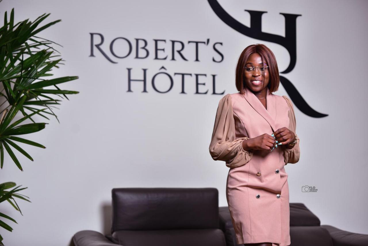 Robert'S Hotel Abidjan Exterior foto